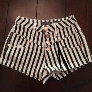 Kendall & Kylie Jean shorts 0